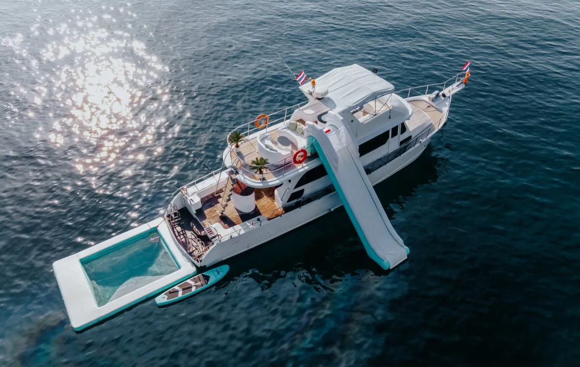 Рыбыцкая лодка SHAINA 55FT