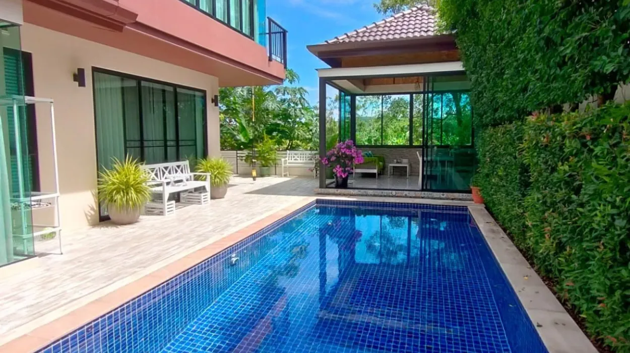 Secret Garden Villa