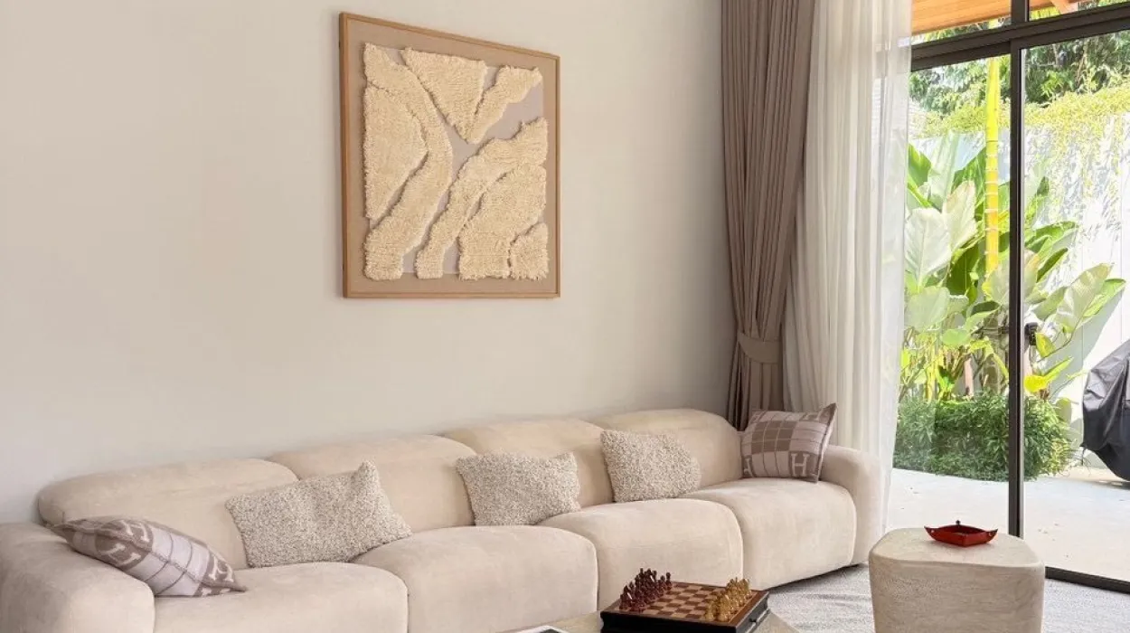 Вилла с 4 спальнями и с видом на бассейн в проекте Анчан Флора, район Бангтао/Лагуна