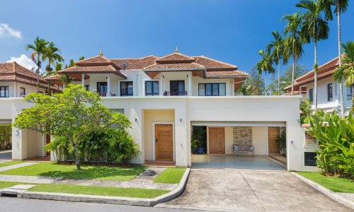 Проект застройщика Laguna Resorts & Hotels на Пхукете, фото 1