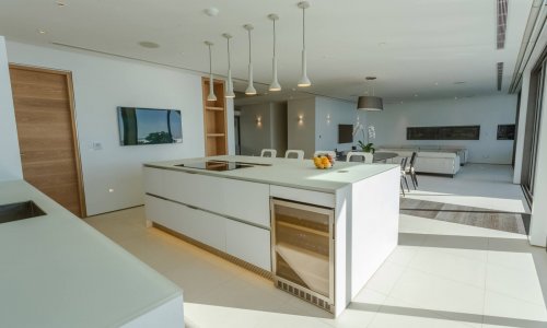 ПЕНТХАУС ВИЛЛА SKY POOL С ЧЕТЫРЬМЯ СПАЛЬНЯМИ