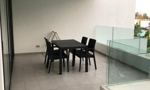 Апартаменты с 2 спальнями и с видом на море в проекте Сансури, район Сурин