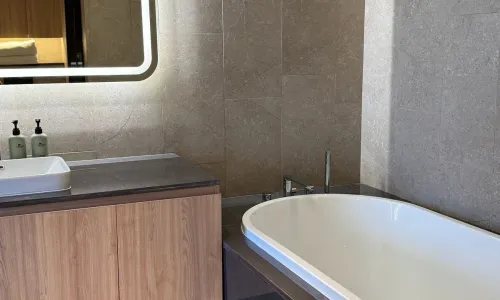 Апартаменты с 2 спальнями и с видом на море в проекте Лаян Грин Парк, район Лаян 