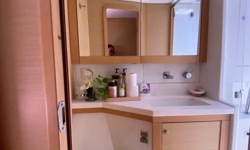 Парусный катамаран Lagoon 450 — 14