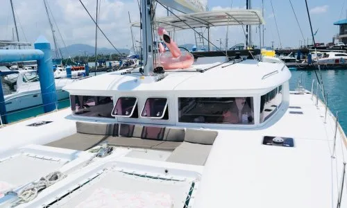 Парусный катамаран Lagoon 450 — 15