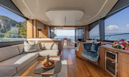 Моторная яхта Princess S72ft — 16