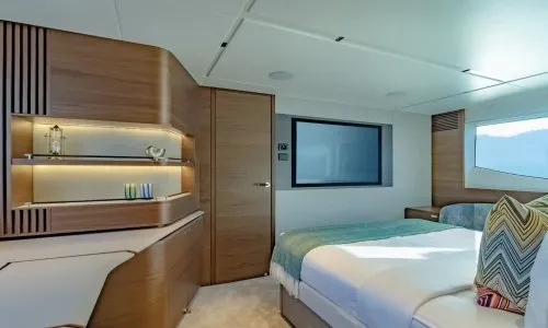 Моторная яхта Princess S72ft — 23