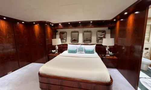 Моторная яхта Astondoa 102ft — 13