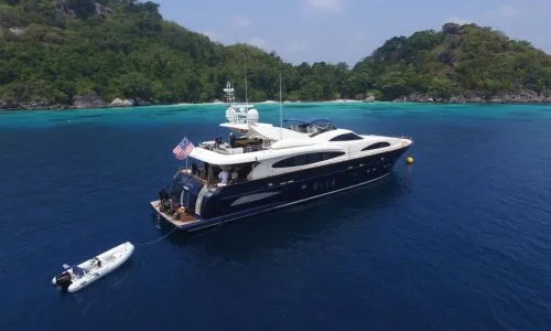 Моторная яхта Astondoa 102ft — 1