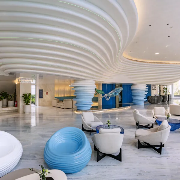 Элегантный номер Premier с видом на бассейн в Kora Beach Resort - photo 15