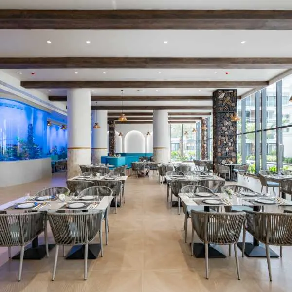 Элегантный номер Premier с видом на бассейн в Kora Beach Resort - photo 19
