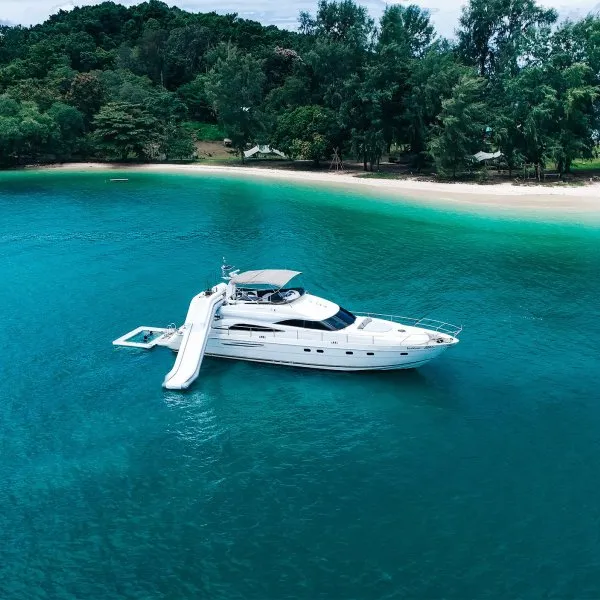 Моторная яхта Princess Oceana 65ft