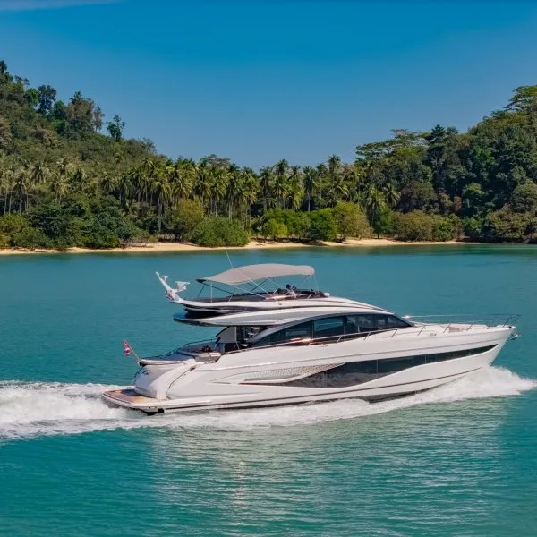 Моторная яхта Princess S72ft