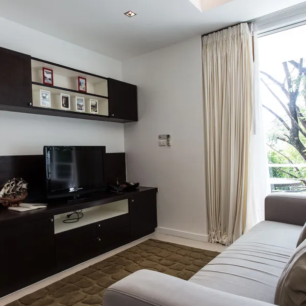 Апартаменты с 2 спальнями и с видом на горы в проекте Зе Tрис резиденс, район Камала - photo 19