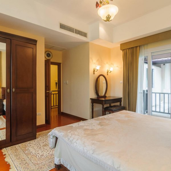 Property image - gallery 53