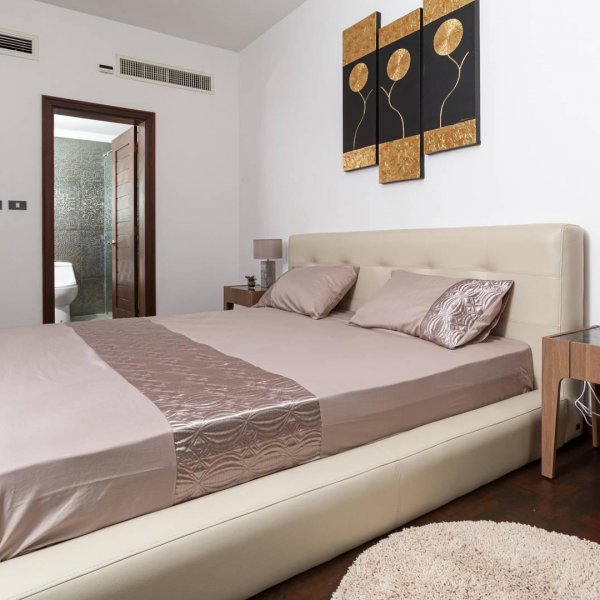 Property image - gallery 8