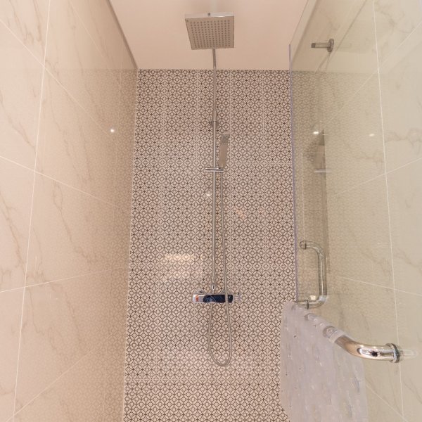 Property image - gallery 17