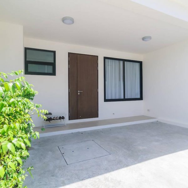 Property image - photo 2