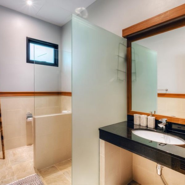 Property image - gallery 37