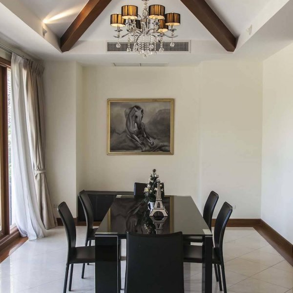 Property image - gallery 8