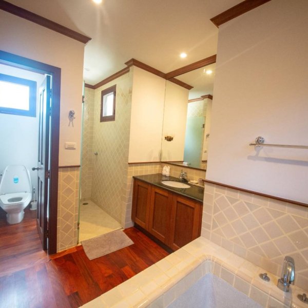 Property image - gallery 28