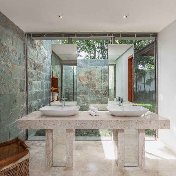 Property image - gallery 89