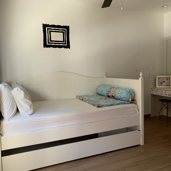 Property image - gallery 9