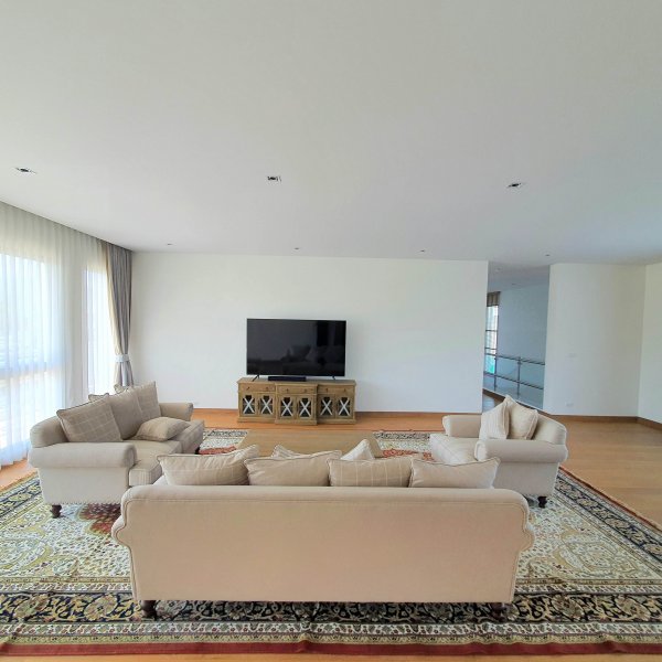 Property image - gallery 11