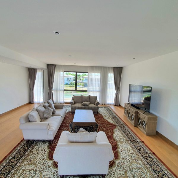 Property image - gallery 12