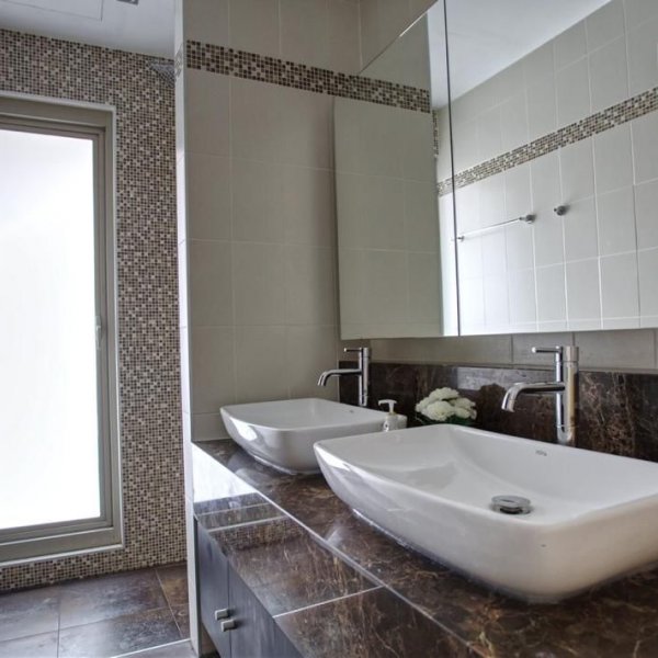 Property image - gallery 12