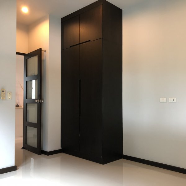 Property image - gallery 27