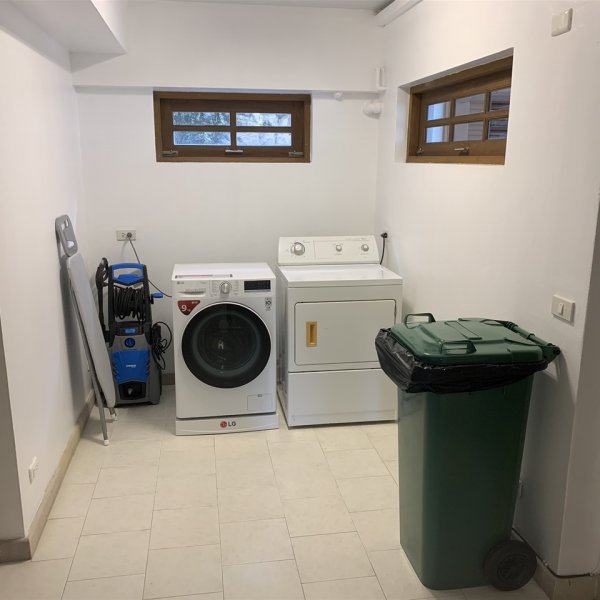 Property image - gallery 38