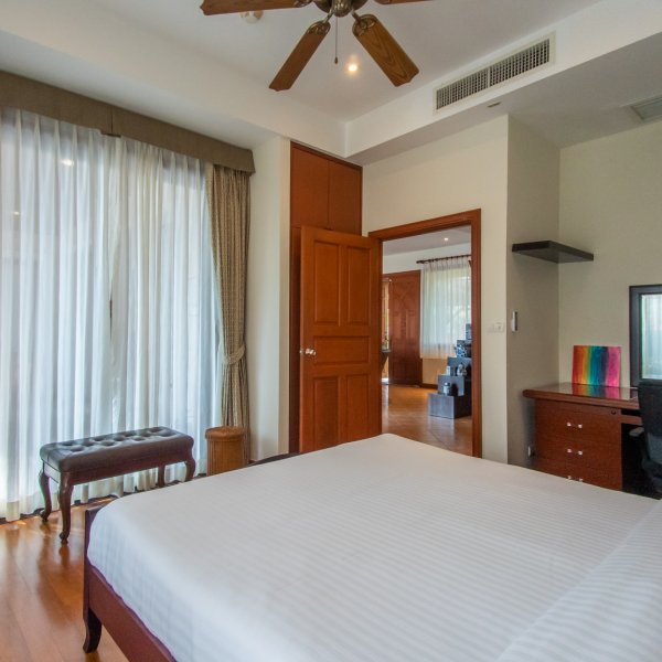 Property image - gallery 33