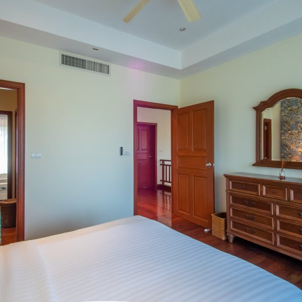 Property image - gallery 82