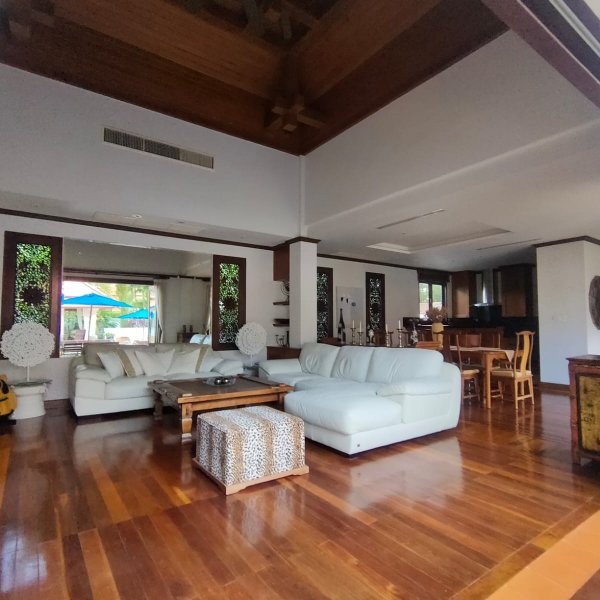 Property image - gallery 8