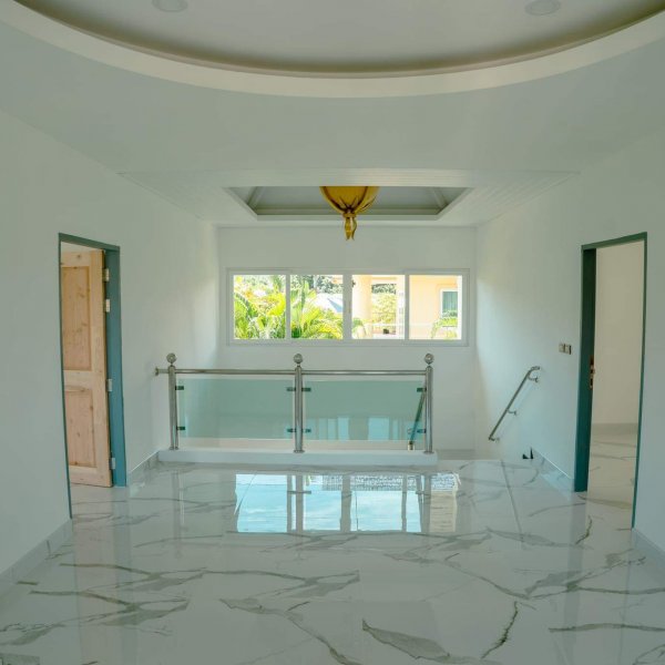 Property image - gallery 17