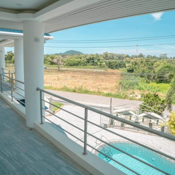 Property image - gallery 29