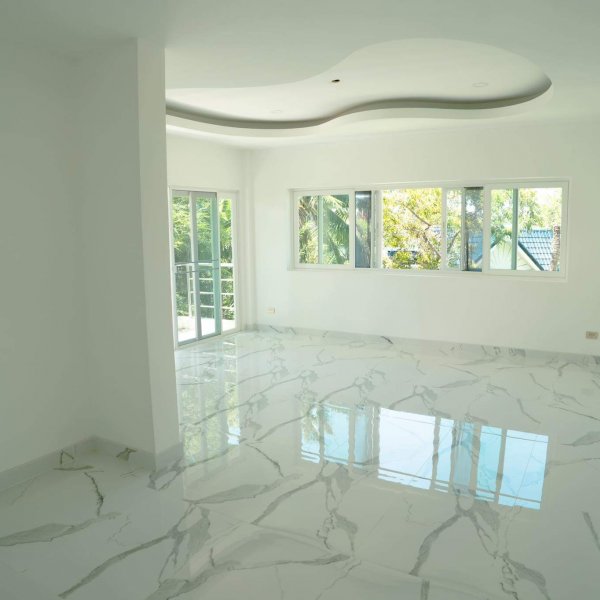 Property image - gallery 38