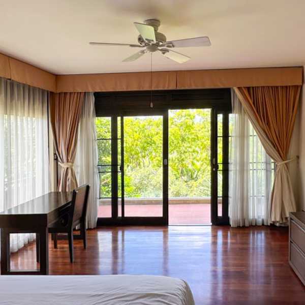 Property image - gallery 8