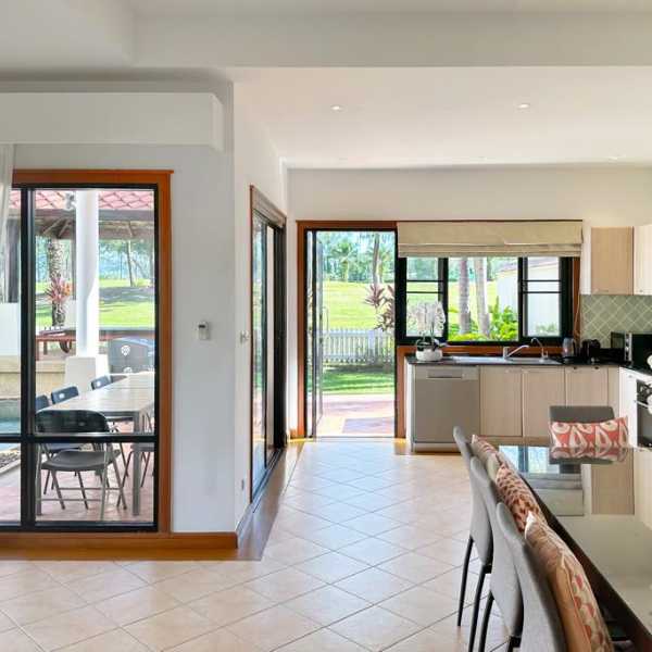 Property image - gallery 11