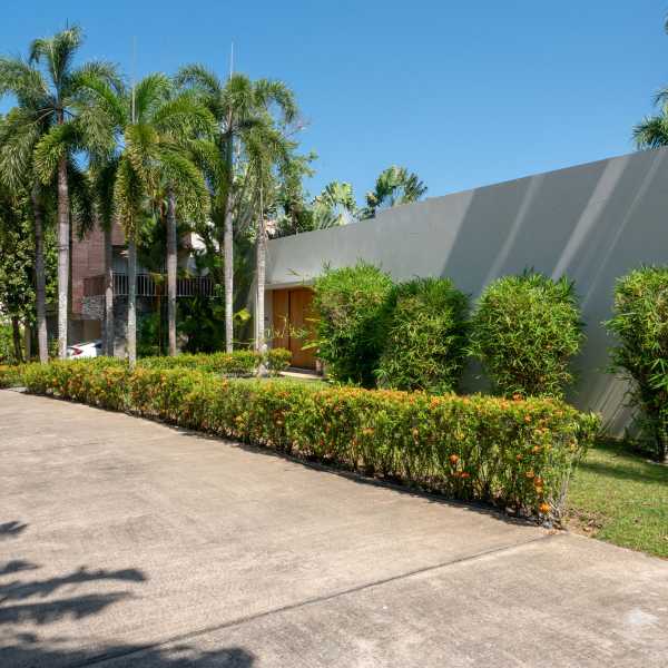 Property image - gallery 49