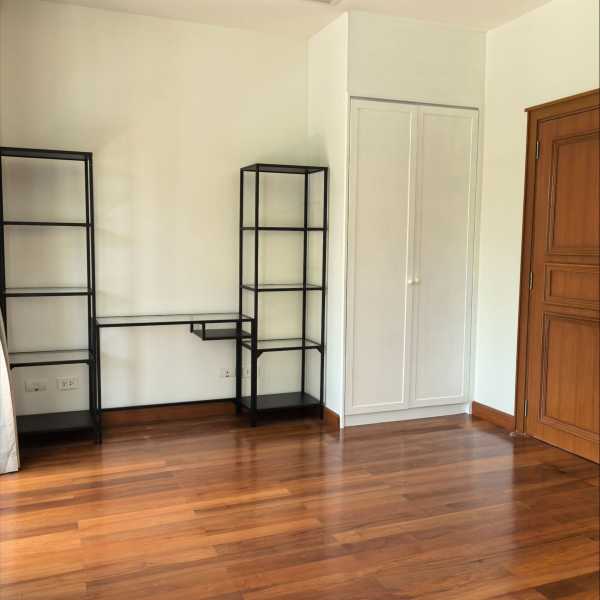 Property image - gallery 24