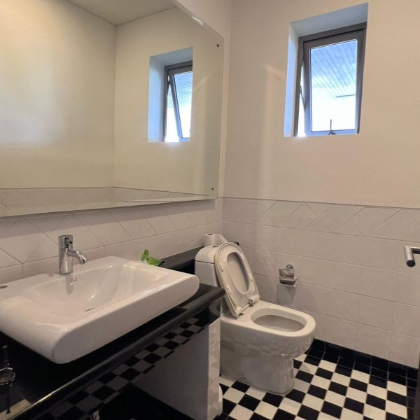 Property image - gallery 27