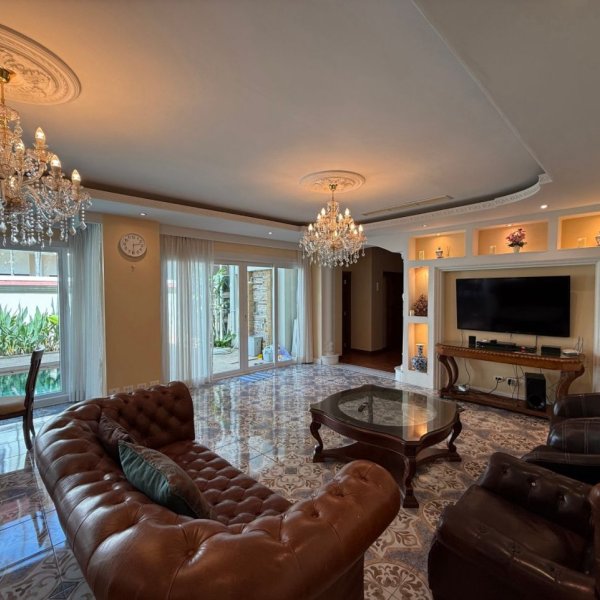 Property image - gallery 8