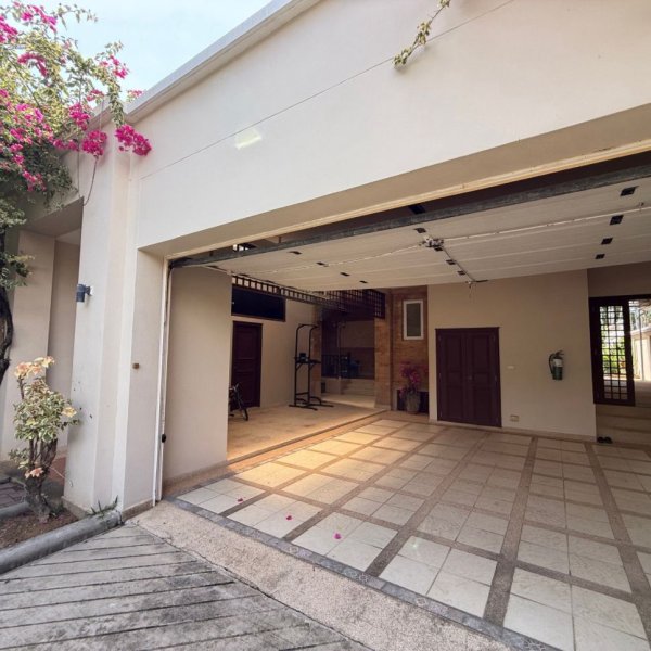 Property image - gallery 34