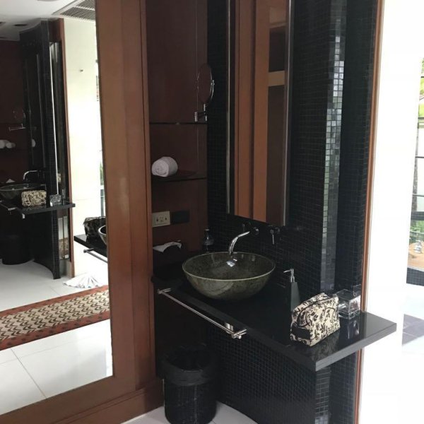 Property image - gallery 8