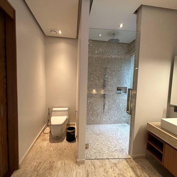 Property image - gallery 9