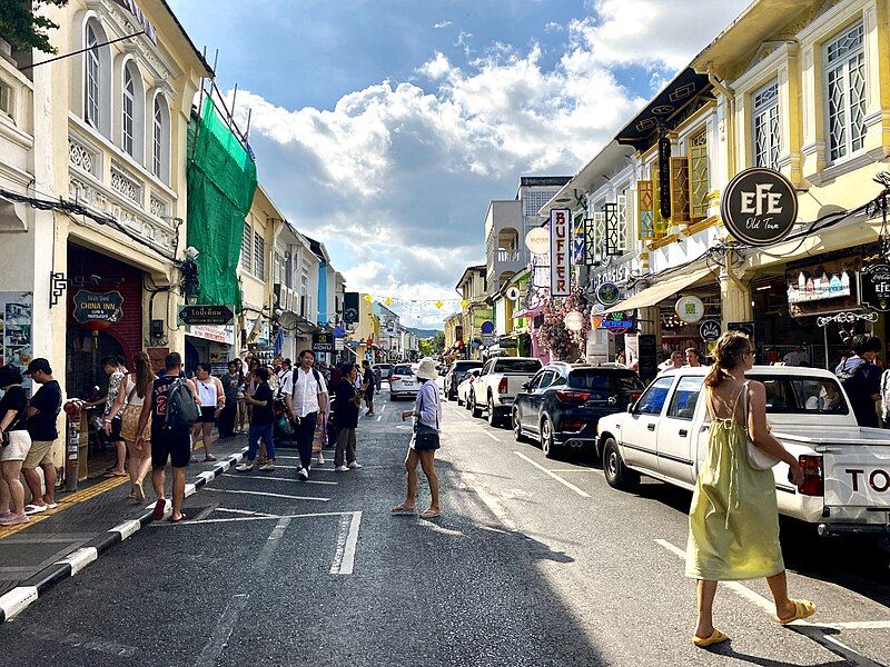 Phuket Walking Street (Lard Yai) — Thalang Road, Пхукет Олд Таун